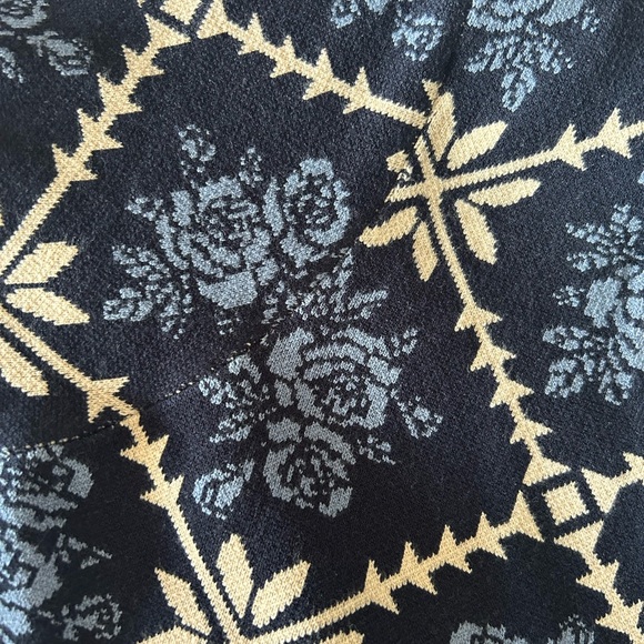 Mally Cardigan by Heartloom (brand new with tags) - Picture 4 of 6